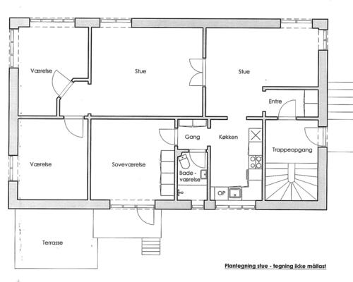 Rummelig 5-værelses lejlighed på 120 m² i centrum af Viborg