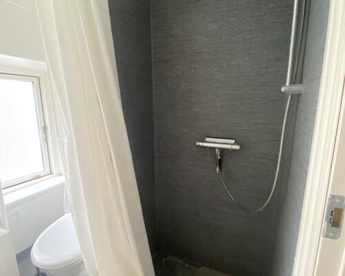 Skøn lille lys lejlighed