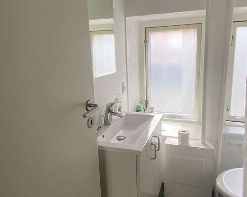 Skøn lille lys lejlighed