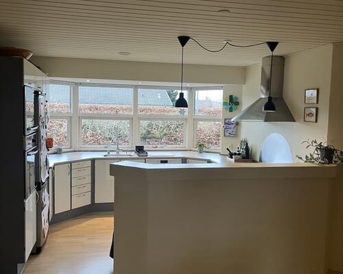 Kom og bo i skønne Hou (Østjylland)