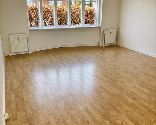 🏡 Ledigt lejemål i Gelsted – kun 3 minutters gang fra stationen
