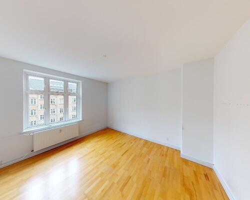 Central lejlighed med lys og charme i Aalborg