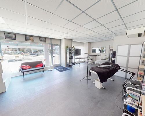 Rummelig lejlighed i hjertet af Aalborg med livlig atmosfære