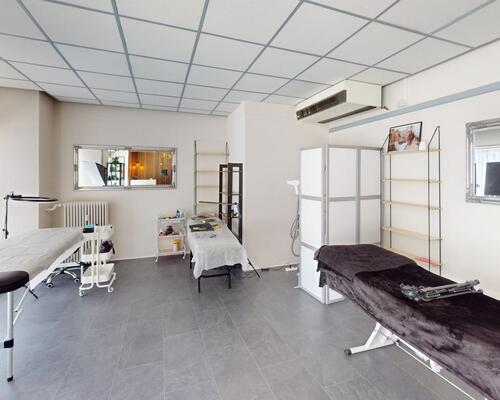 Rummelig lejlighed i hjertet af Aalborg med livlig atmosfære