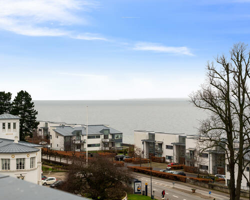 Penthouse bolig med udsigt over Øresund!