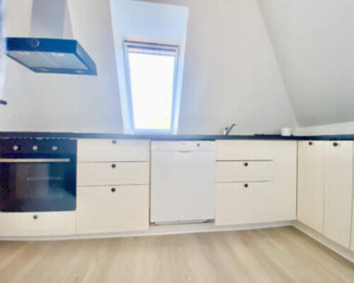 Flot 3-værelses lejlighed i Hjallerup