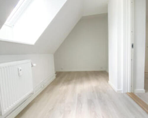 Flot 3-værelses lejlighed i Hjallerup