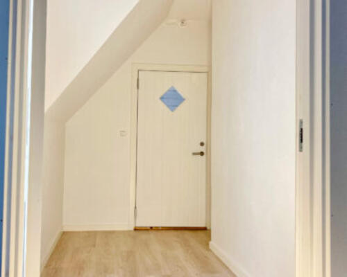 Flot 3-værelses lejlighed i Hjallerup