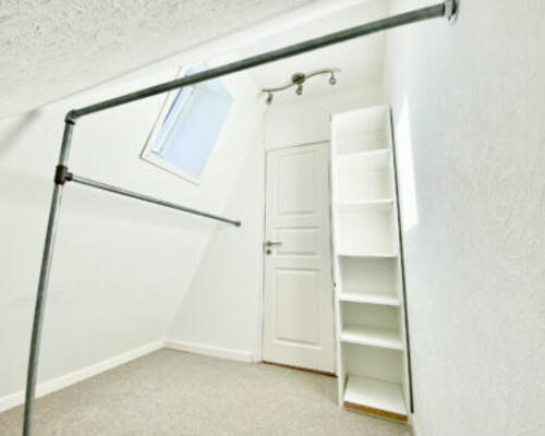 Flot 3-værelses lejlighed i Hjallerup