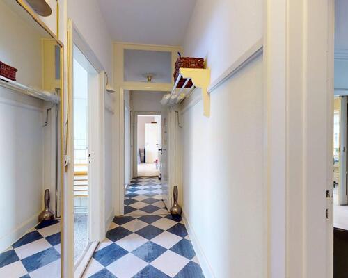 Rummelig lejlighed med central beliggenhed i Aalborg