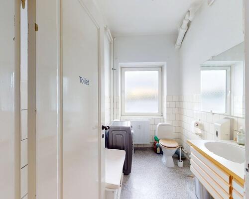 Rummelig lejlighed med central beliggenhed i Aalborg