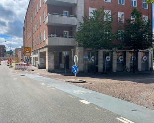 Rummelig lejlighed med central beliggenhed i Aalborg