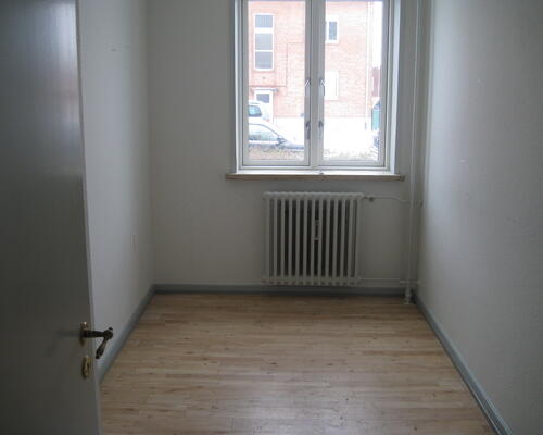 Lys og rummelig 4 værelses lejlighed i Odense C