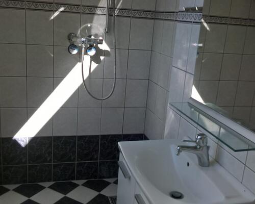 Lys 2 værelses lejlighed med altan i Nyborg