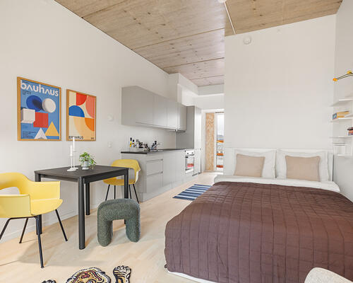 STOR 1-VÆRELSES LEJLIGHED TÆT PÅ AARHUS C