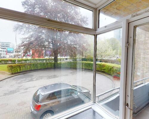 Indbydende lejlighed i hjertet af Aalborg med park og liv