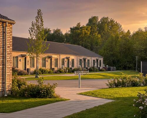 Nyopførte 4-værelses rækkehuse i Skælskør – med egen have og moderne faciliteter