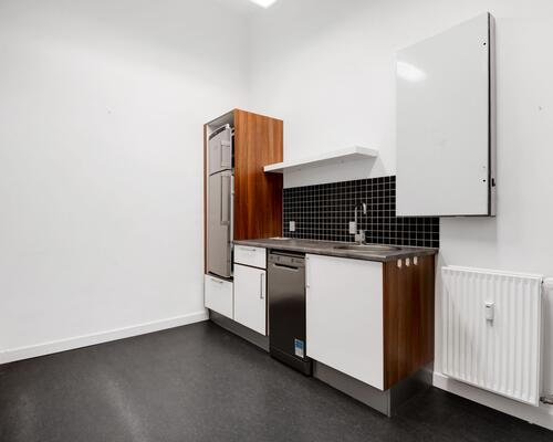 Indbydende lejlighed i hjertet af Aalborg med grønne områder