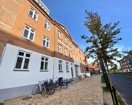 Lys og indbydende lejlighed i hjertet af Odense C