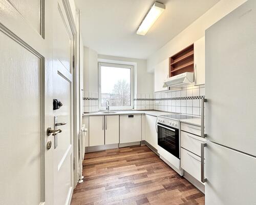 Indbydende 2 værelses lejlighed med moderne detaljer i Odense C