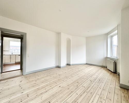 Indbydende 2 værelses lejlighed med moderne detaljer i Odense C