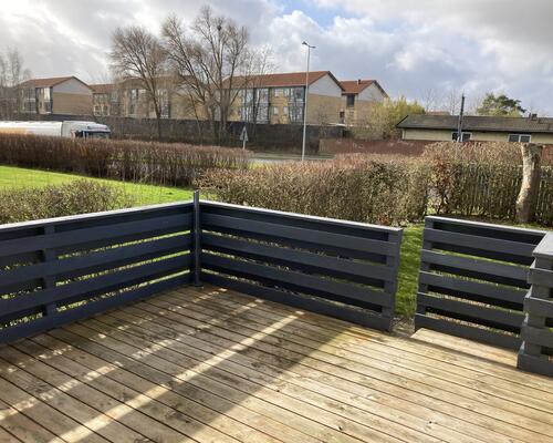 Moderne rækkehus med terrasse og have i Fredericia
