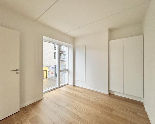 Moderne 2 værelses lejlighed med stor altan i Odense M