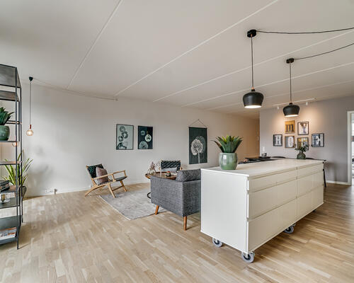 Flot 3-værelses lejlighed i Kgs. Lyngby