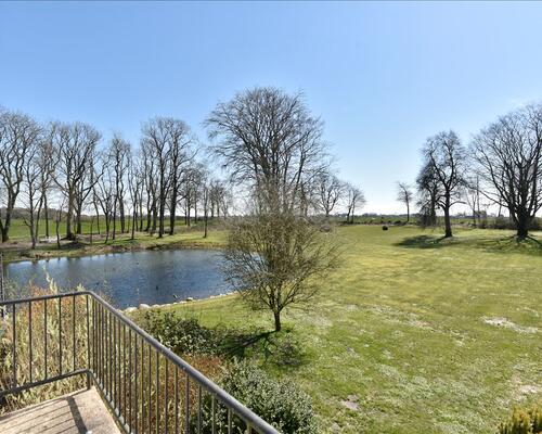 10 værelses hus i Vonge