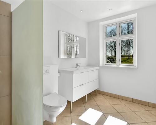 10 værelses hus i Vonge