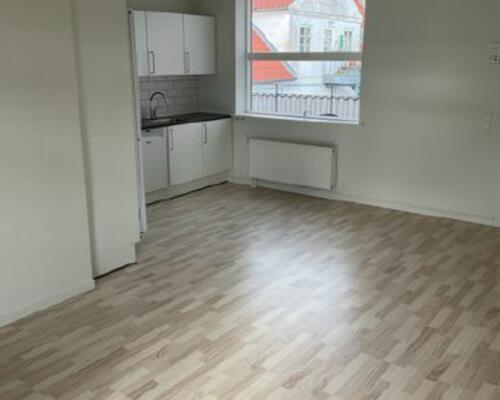 Dejlig 2-værelses lejlighed med terrasse