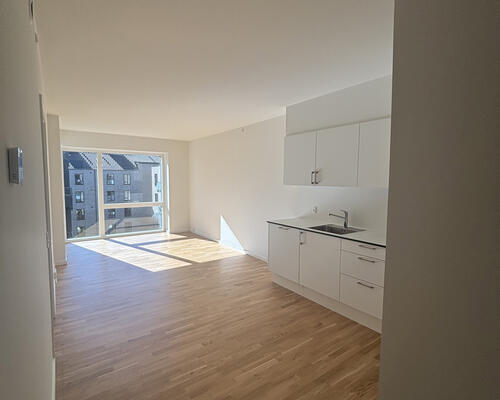 Lys 2-værelses lejlighed i Gartnerbyen!