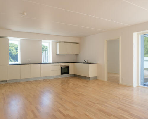 3-værelses lejlighed med stor altan!