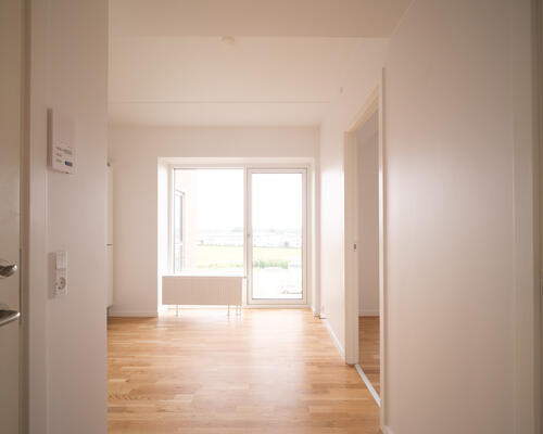 2-værelses lejlighed på 2. sal!