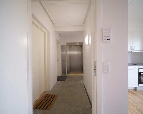 2-værelses lejlighed på 2. sal!