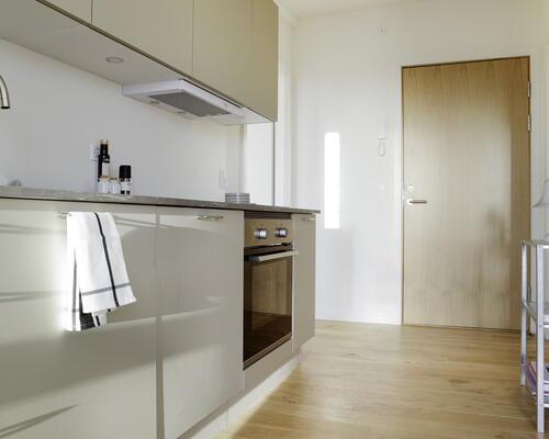 Charmerende 4-værelses duplex lejlighed med gavlplacering i Tingbjerg