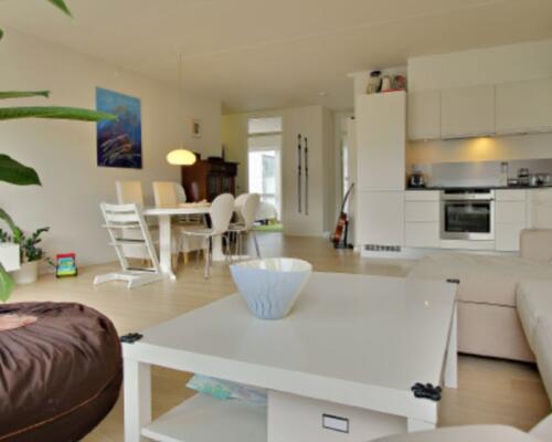 Lys flot lejlighed på Østerbro.