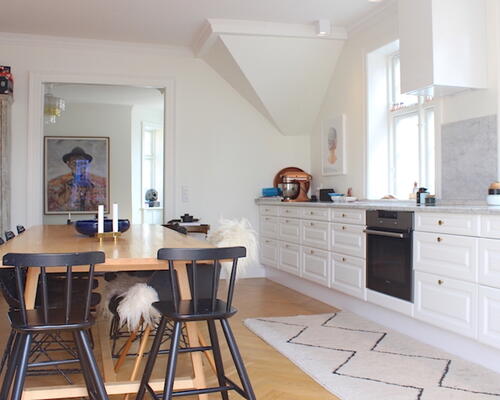 Lejlighed med totalt 167 m2 bolig, i Hellerup