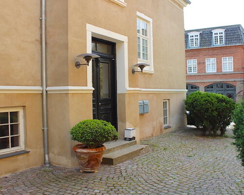 Lejlighed med totalt 167 m2 bolig, i Hellerup