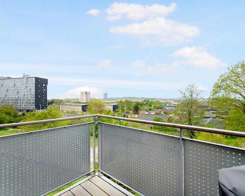 Moderne 4-værelses lejlighed på Blegkilde Alle