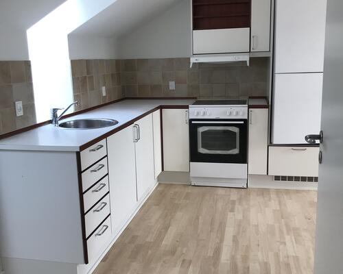 Flot lejlighed centralt i Kolding med fælles have og mulighed for vaskesøjle