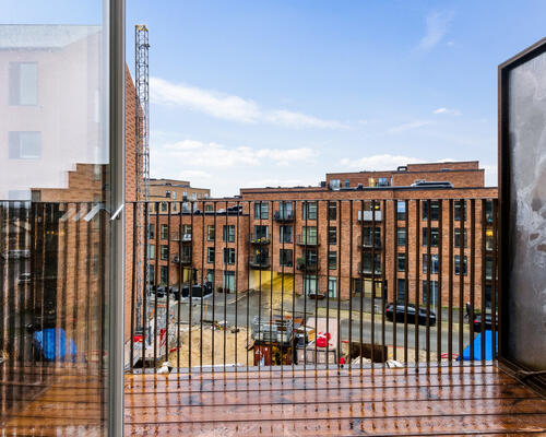 3-værelses med altan i Risskov – bo tæt på både natur og Aarhus C