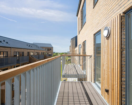 Lækker og lys 4-værelses townhouse i Lisbjerg