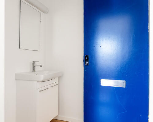 Værelse på Trøjborg – tæt på universitetet og centrum