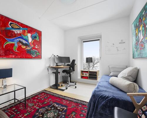 Fuldt møbleret lejlighed med kig til Øresund | København Ø