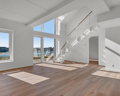 Eksklusiv 5-værelses lejlighed med fjordudsigt