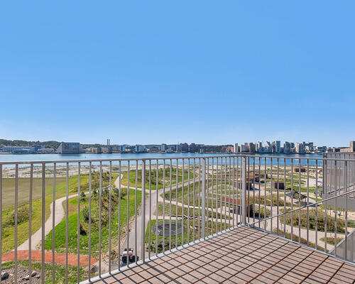 Eksklusiv 5-værelses lejlighed med fjordudsigt