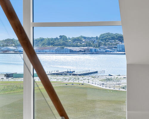 Eksklusiv 5-værelses lejlighed med fjordudsigt