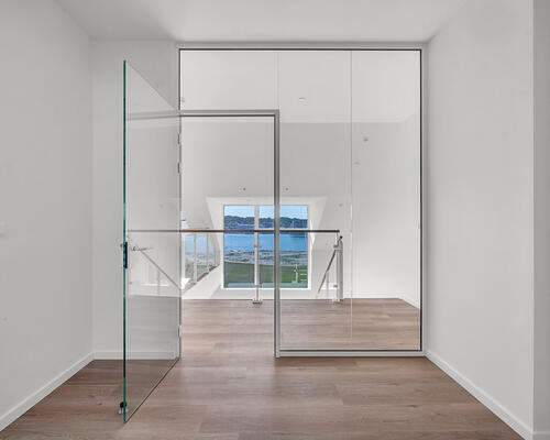 Eksklusiv 5-værelses lejlighed med fjordudsigt