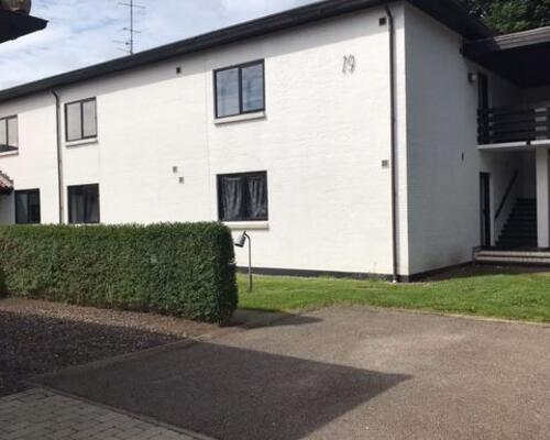 Hyggelig 2-vær. lejlighed